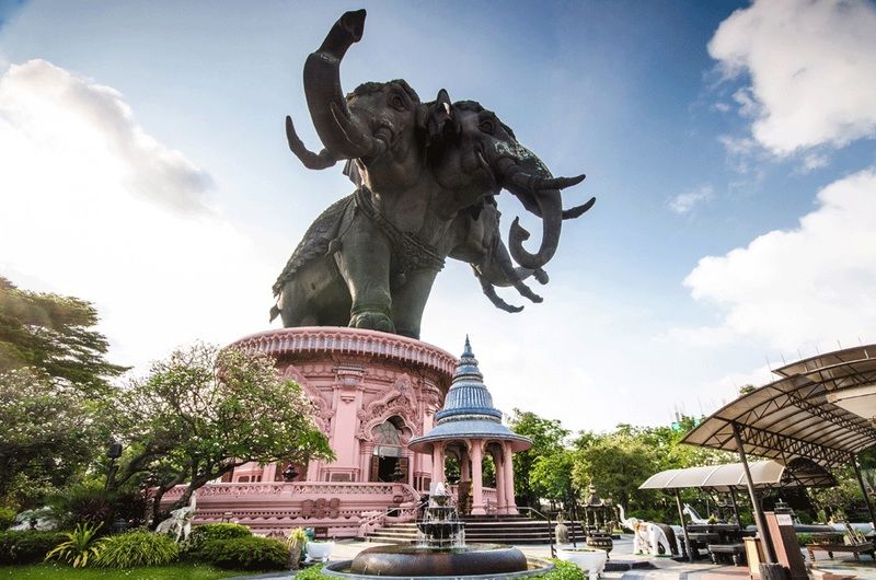 Clef Hotel - Sha Plus Bangkok Esterno foto